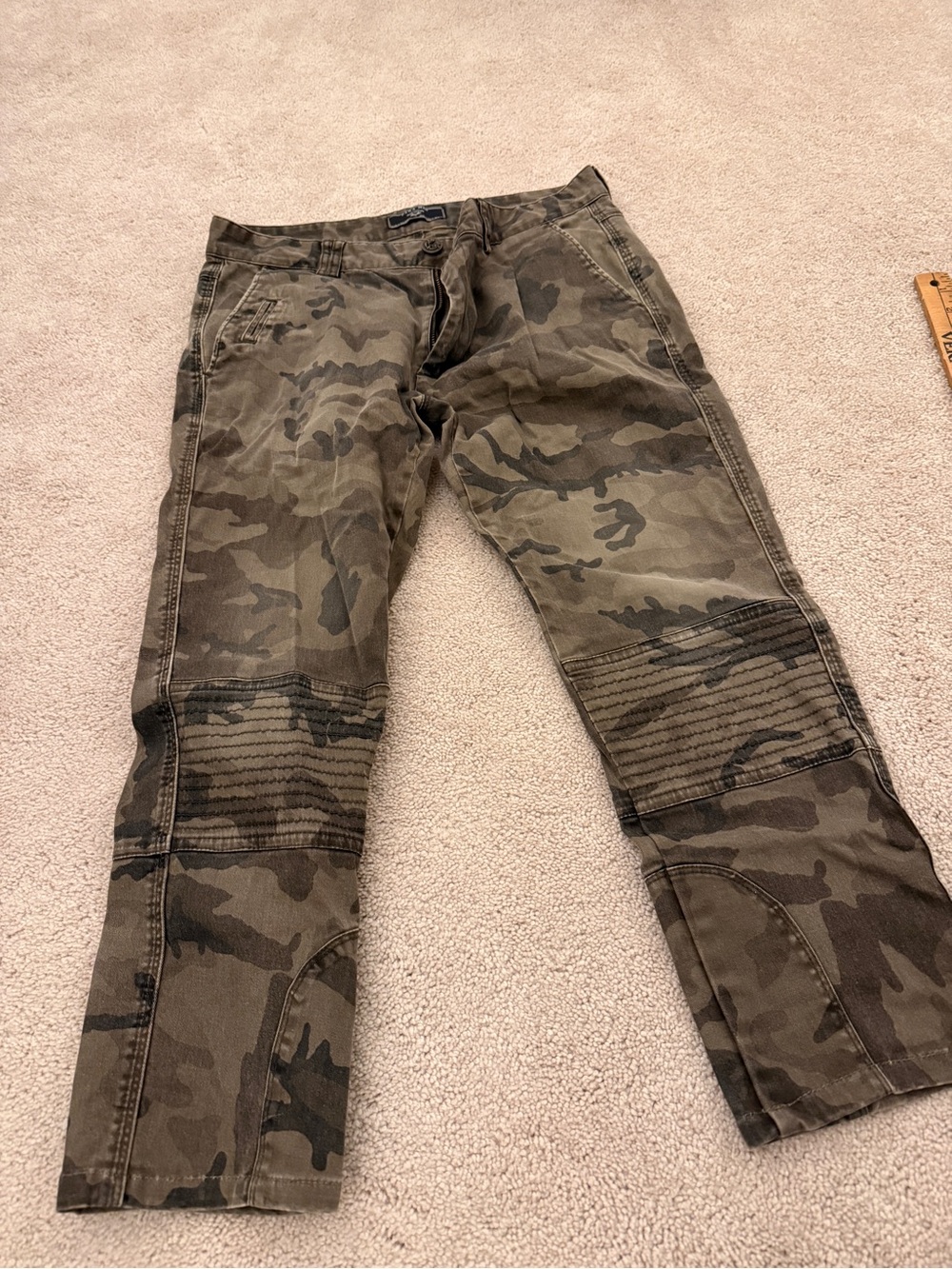 Zara couture Men's Camo Cropped pants Mens 31